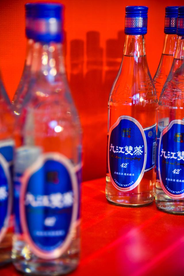 蘇寧易購(gòu)酒水客源及貨源是什么，蘇寧易購(gòu)酒水客源及貨源是什么意思？