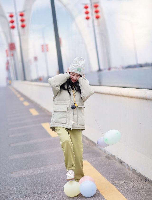 剪刀羽絨服代工廠，剪刀羽絨服代工廠在大連？