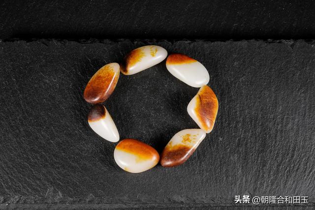 拼多多淘小白珠寶是真的么，拼多多賣的寶石是真的嗎？