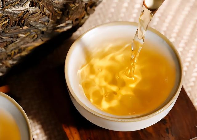 為什么網(wǎng)購茶葉比實(shí)體店便宜很多？到底靠不靠譜？聽業(yè)內(nèi)人怎么說