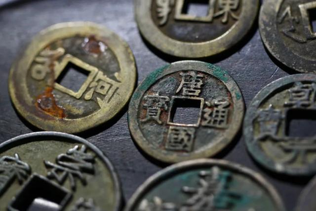 錢幣網(wǎng)店貨源怎么找，錢幣網(wǎng)店貨源怎么找到？