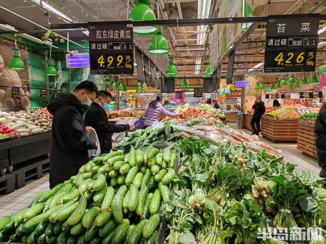 青島即墨微商貨源，即墨服裝批發(fā)市場微商？